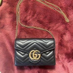 Gucci Marmont Matelasse Mini